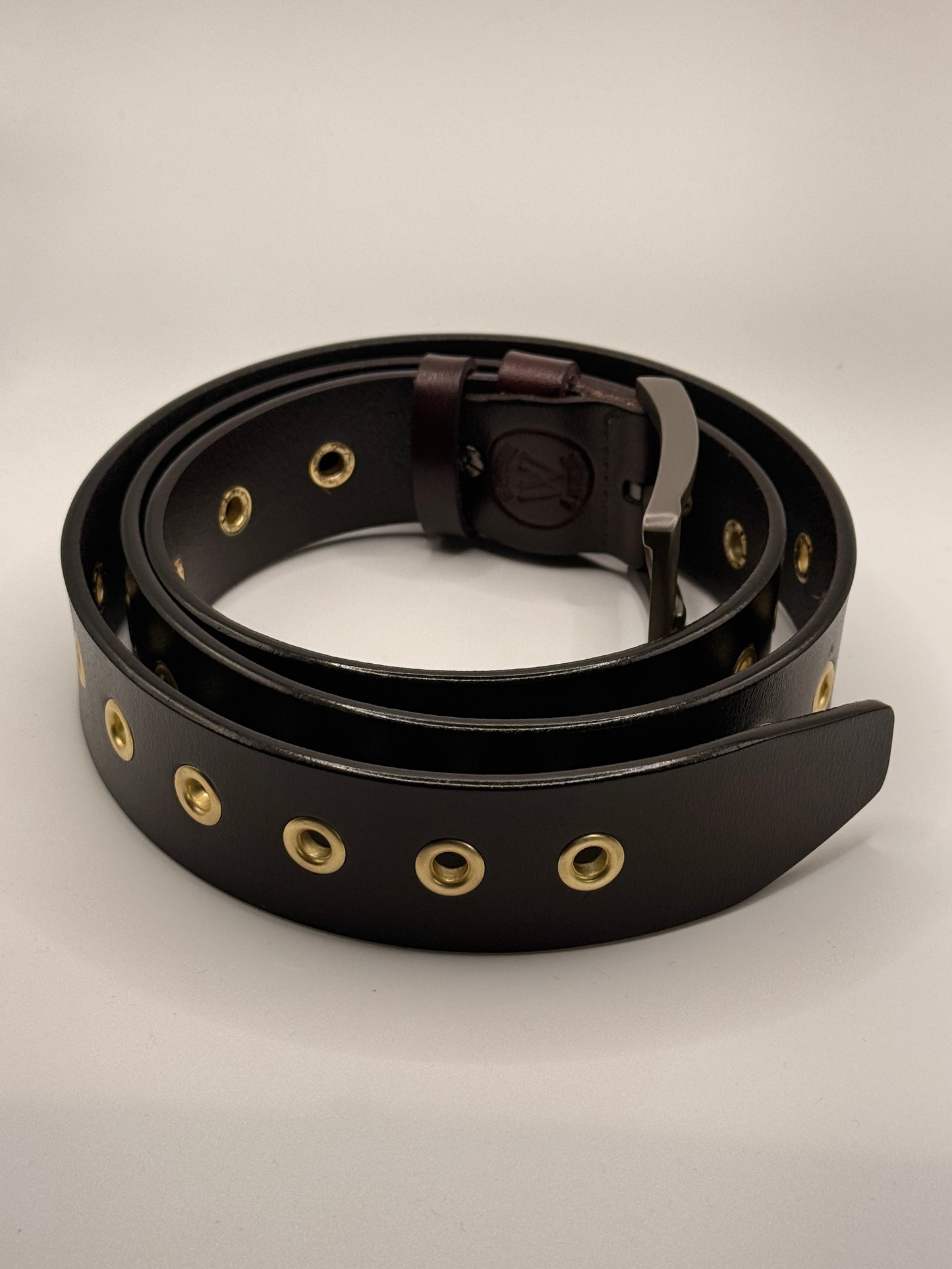 The Universal Belt - One Size Fits All - Brown Leather & Gold Hardware