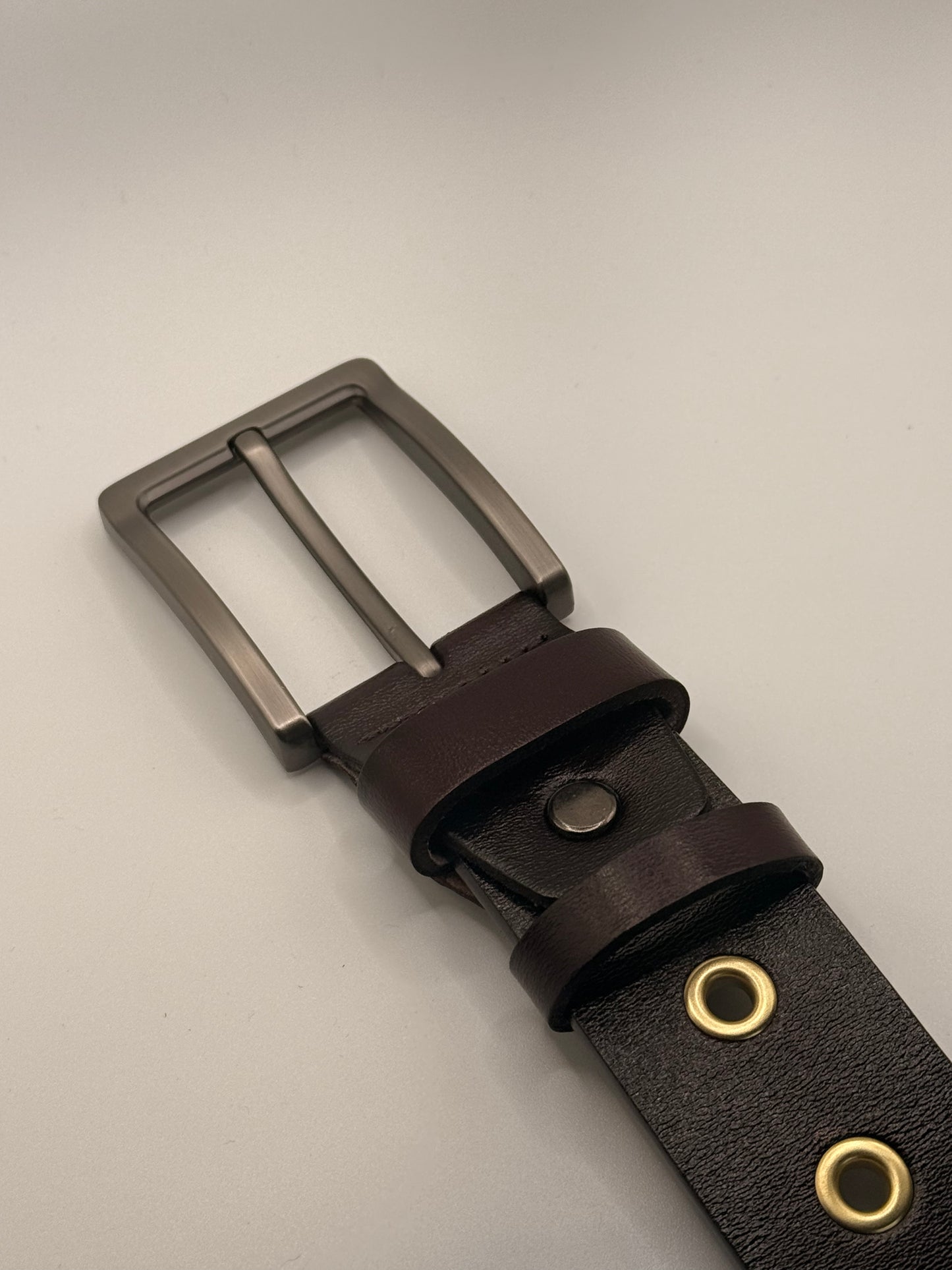 The Universal Belt - One Size Fits All - Brown Leather & Gold Hardware