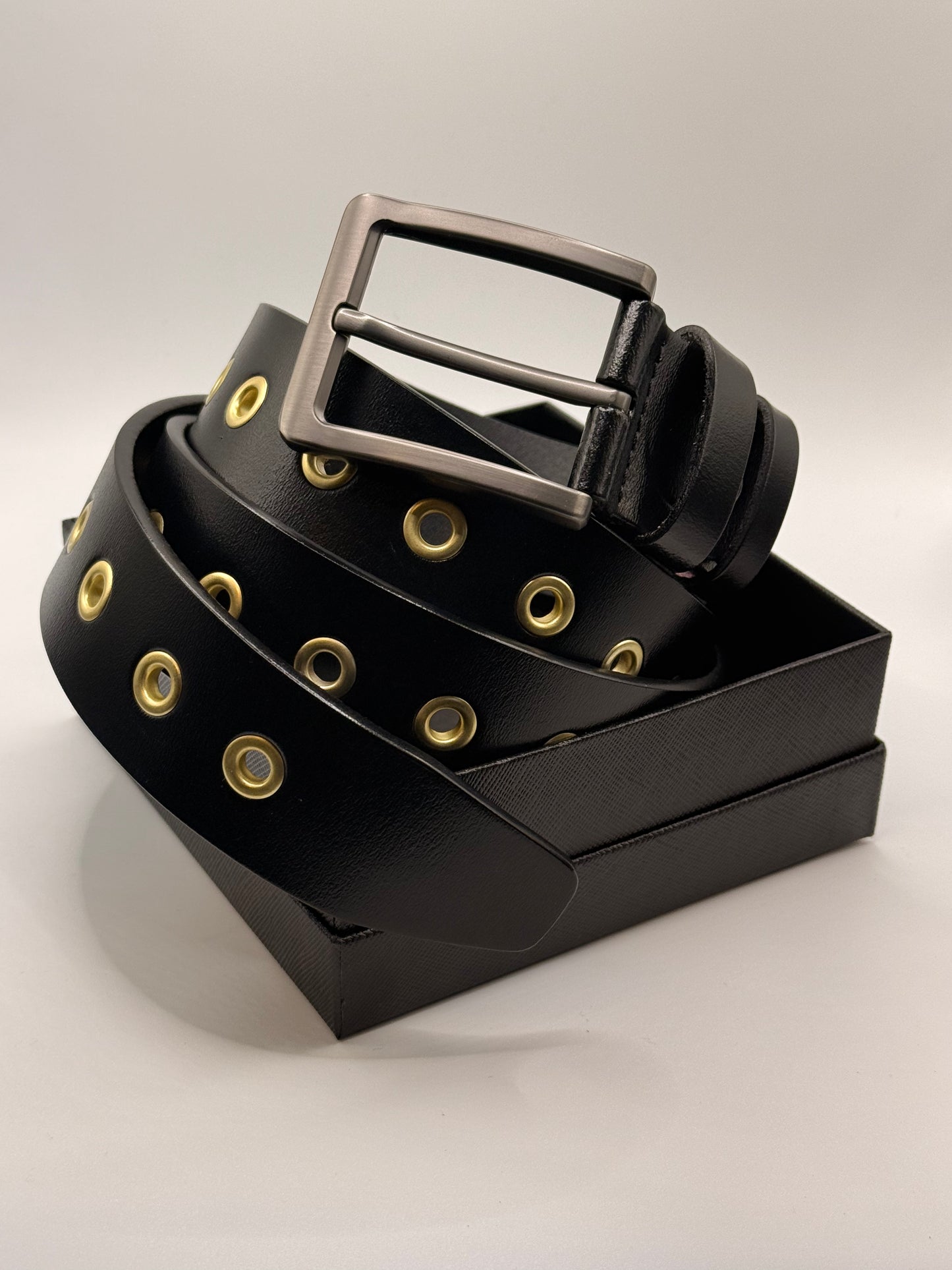 The Universal Belt - One Size Fits All - Black Leather & Gold Hardware